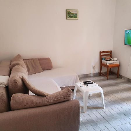 Apartmani Nar 수토모레 외부 사진