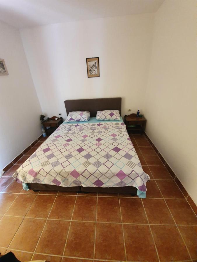 Apartmani Nar 수토모레 외부 사진