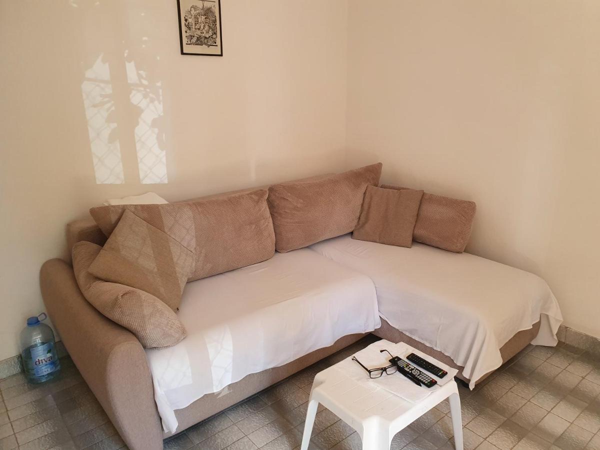 Apartmani Nar 수토모레 외부 사진